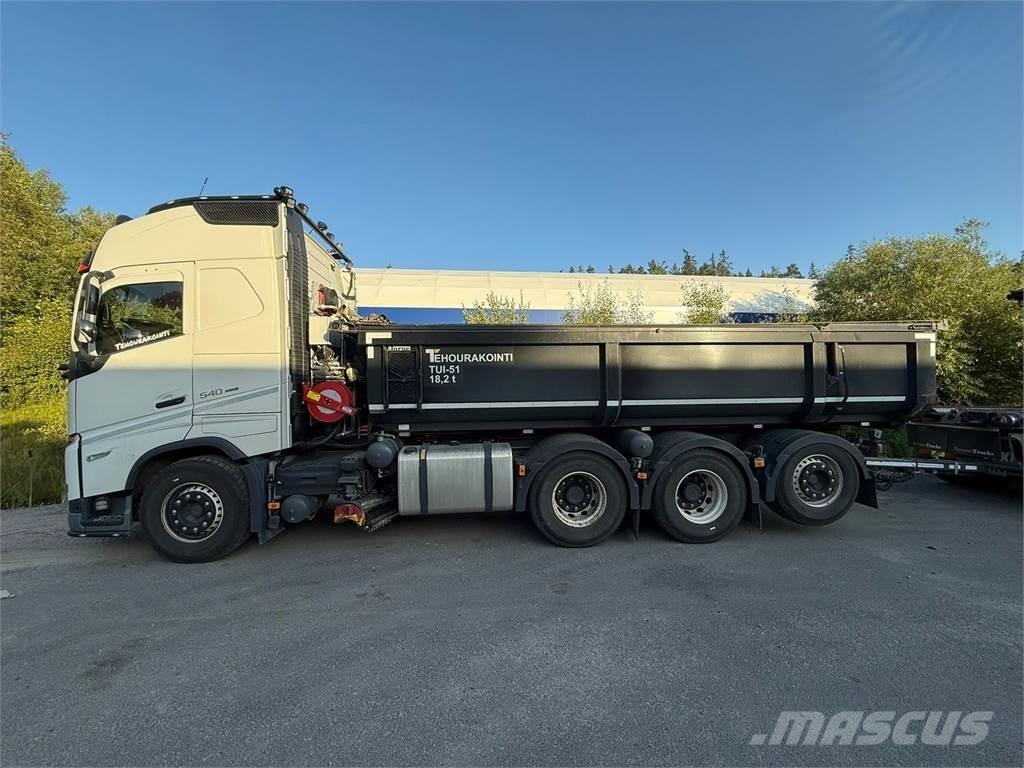 Volvo FH540 8x4 傾卸式卡車