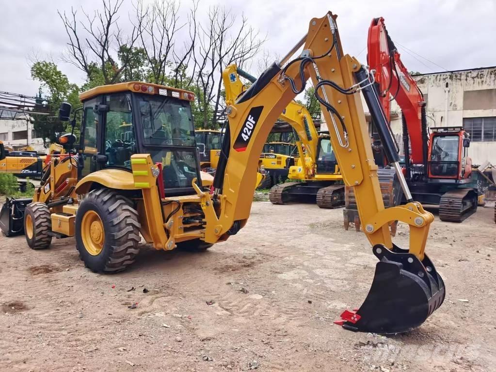 CAT 420 F 反鏟裝載機