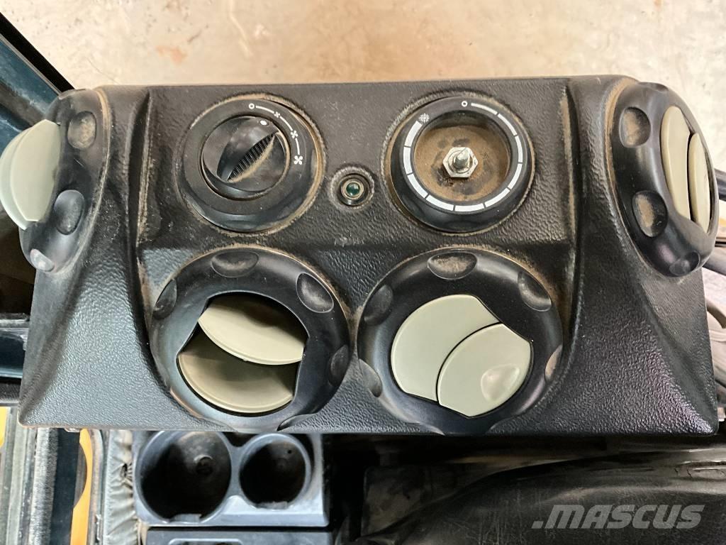 Hyundai Robex 35 Z-9 小型挖土機/掘鑿機<7t(小型挖掘機)