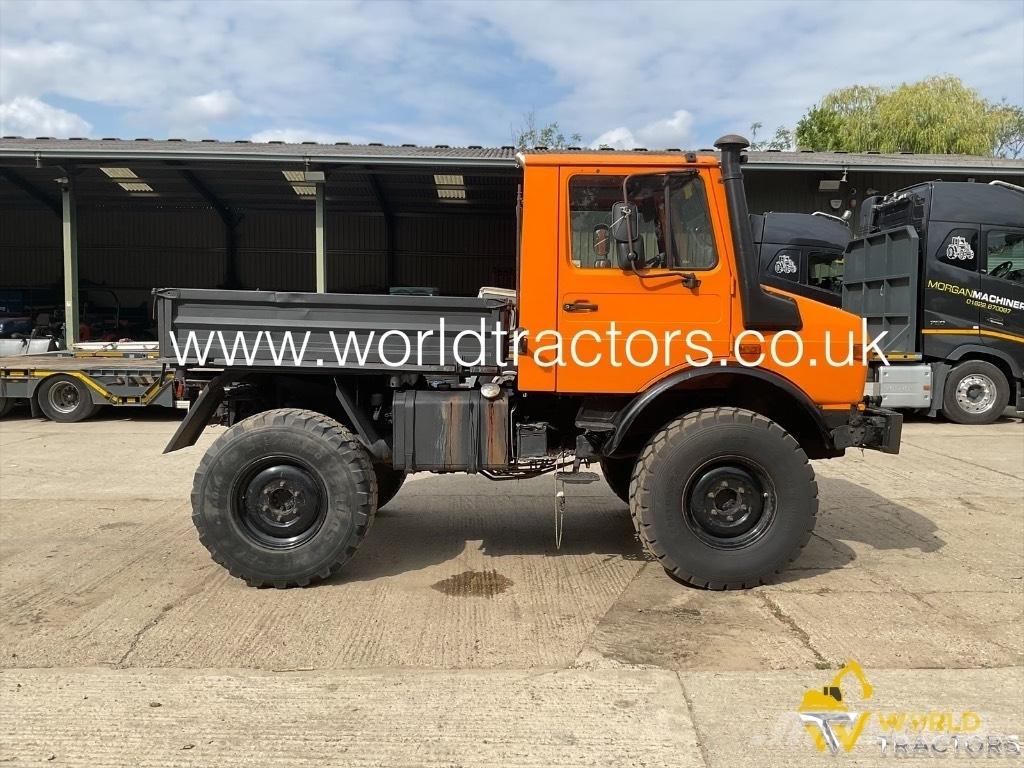 Mercedes-Benz Unimog 全地形車