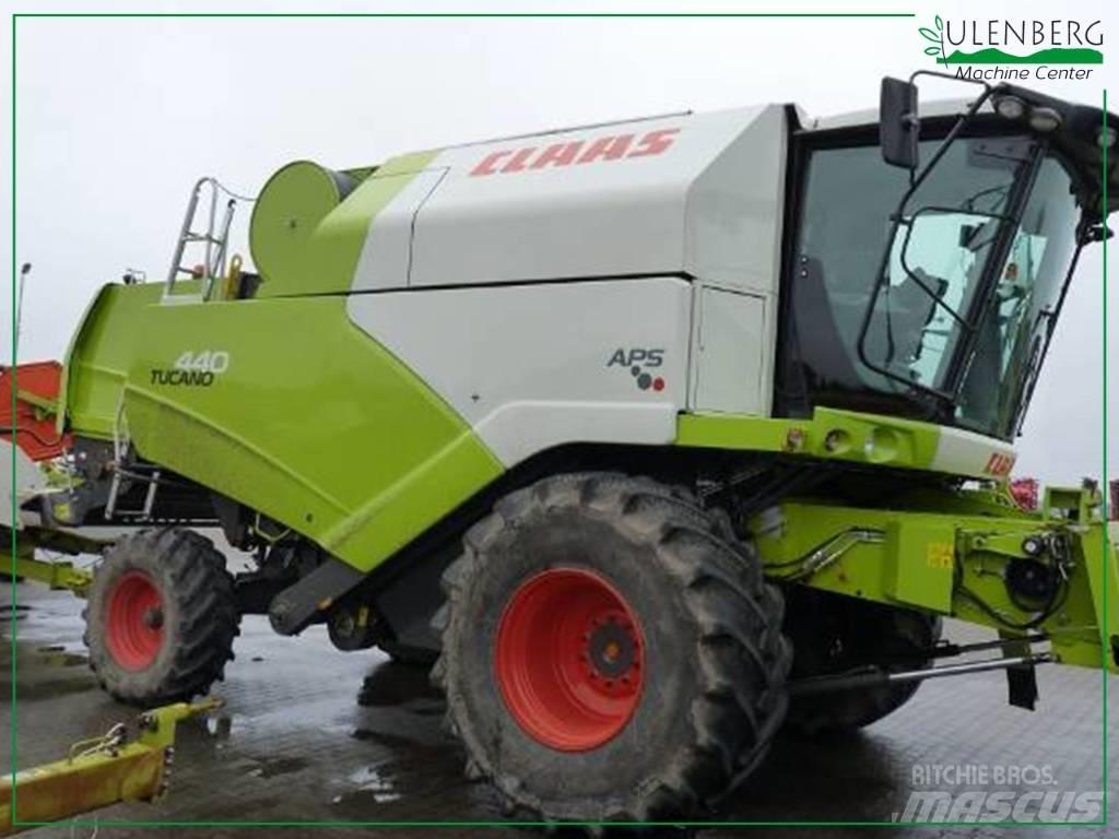 CLAAS Tucano 440 聯合收穫機