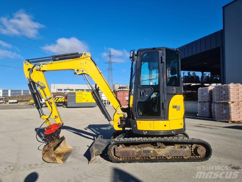 Yanmar VIO33-6 小型挖土機/掘鑿機<7t(小型挖掘機)