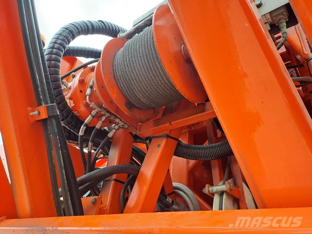 Spierings SK597 AT4 獨立吊掛起重機 吊車