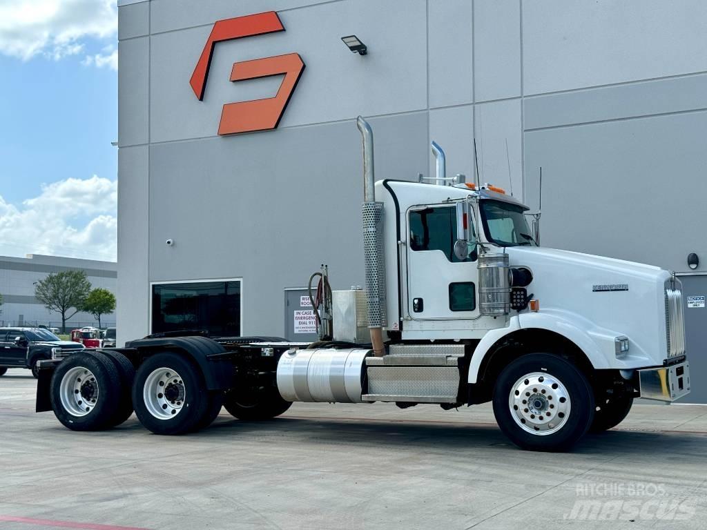 Kenworth T 800 曳引機組件
