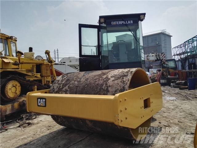 CAT CS 56 B 單輪滾壓機
