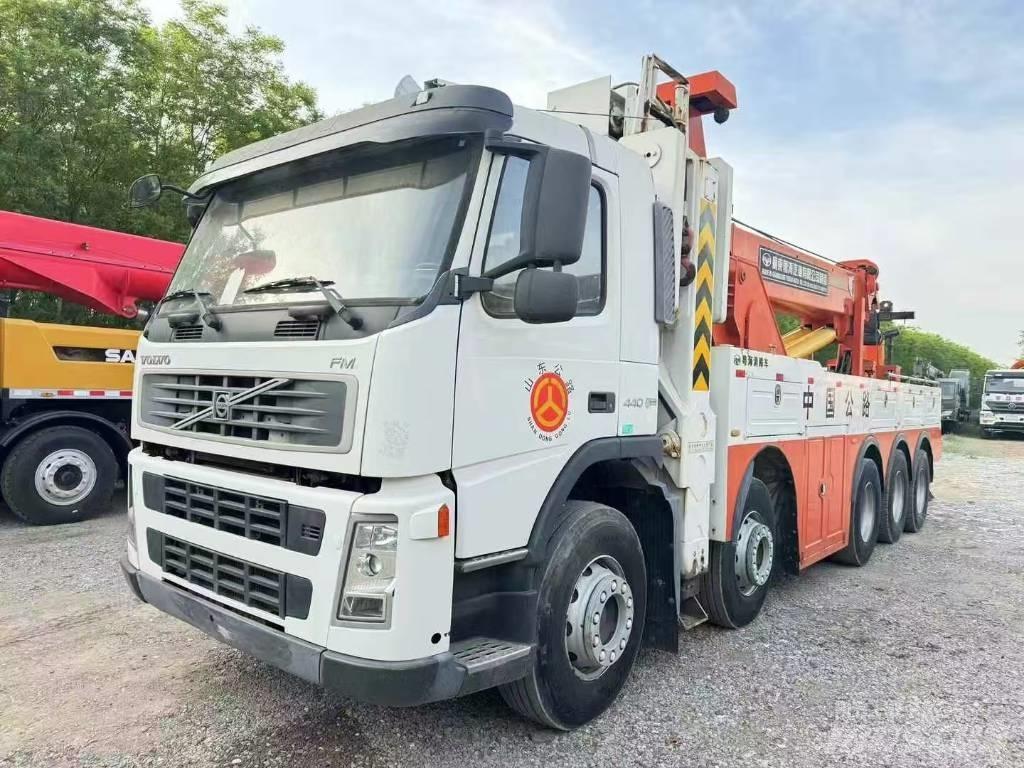 Volvo FM 440 救援車