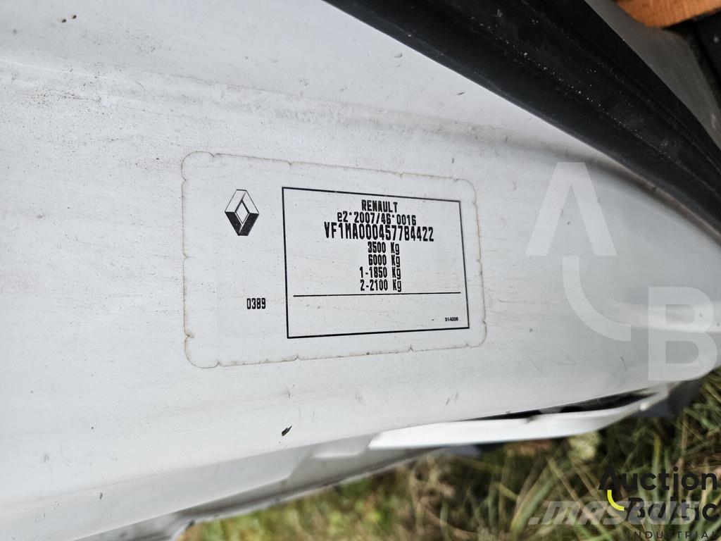 Renault Master 車廂