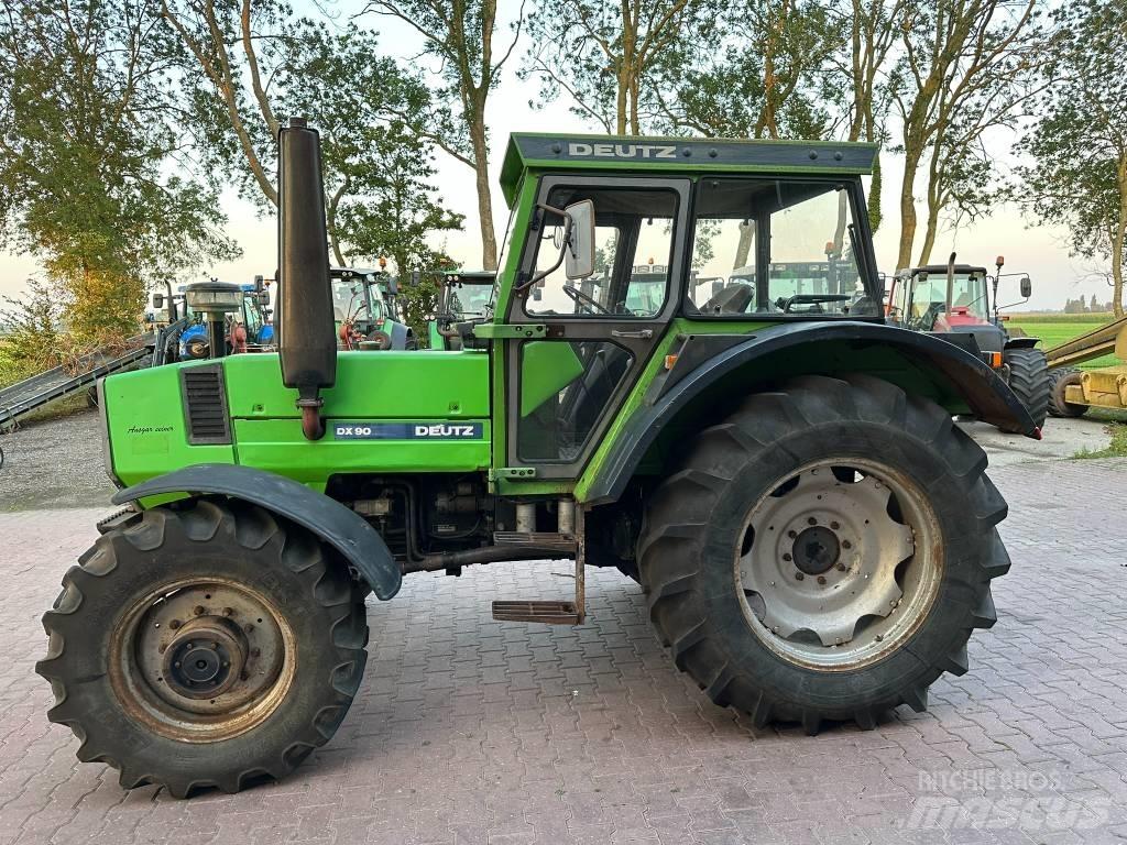 Deutz DX90 曳引機