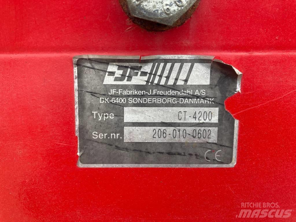 JF CT 4200 自裝式拖車
