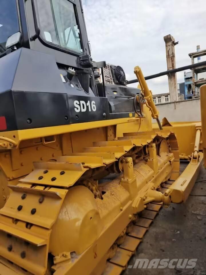 Shantui SD 16 履帶推土機
