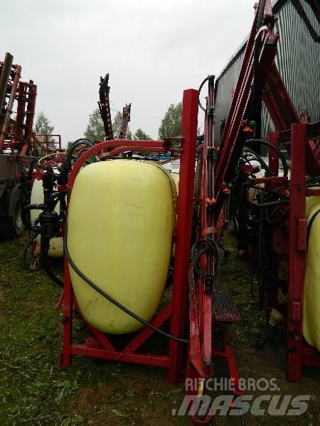 Hardi 600 牽引式噴霧機