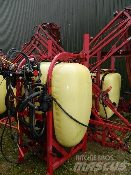 Hardi 600 牽引式噴霧機