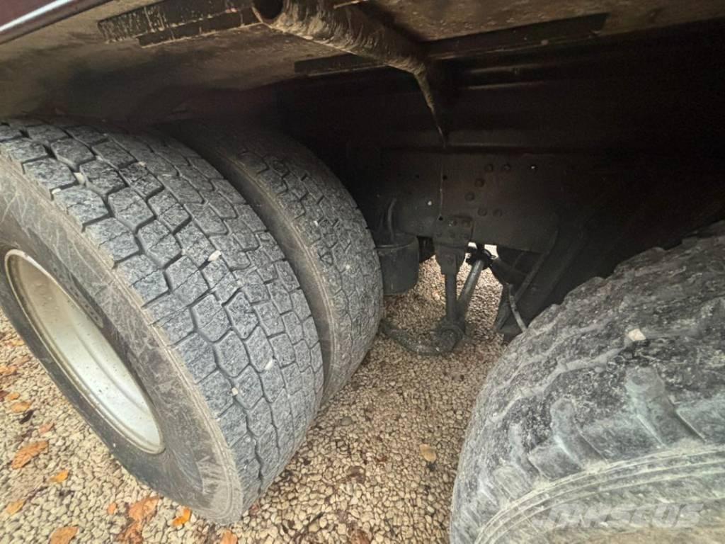 Iveco Stralis 420 吊鉤式起重車