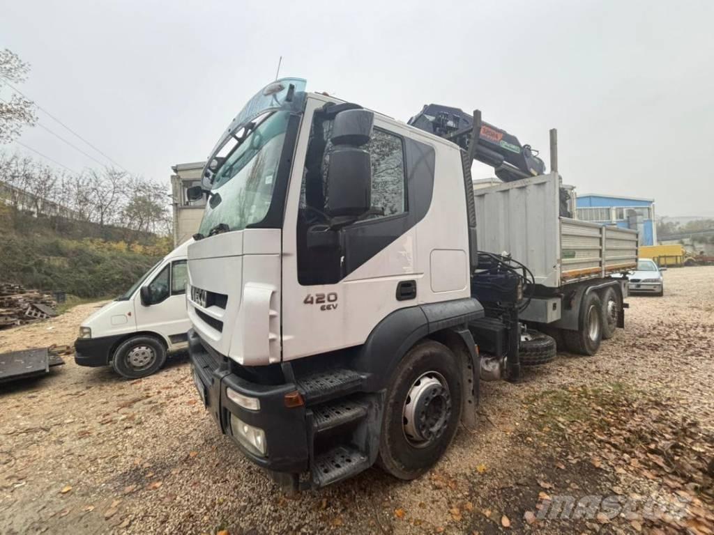 Iveco Stralis 420 吊鉤式起重車