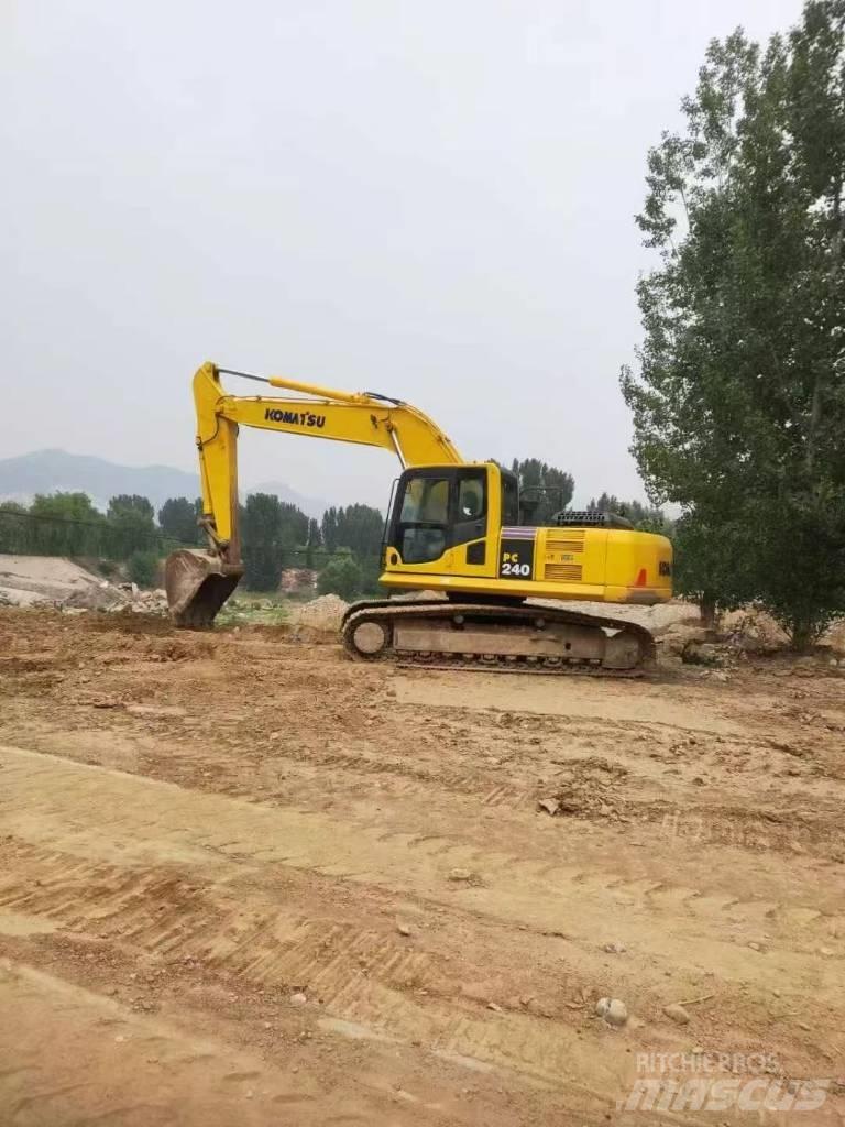 Komatsu PC 240 履帶式 挖土機/掘鑿機/挖掘機
