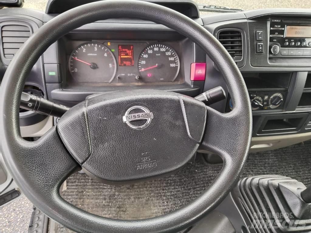 Nissan CABSTAR 35.13 起重機卡車