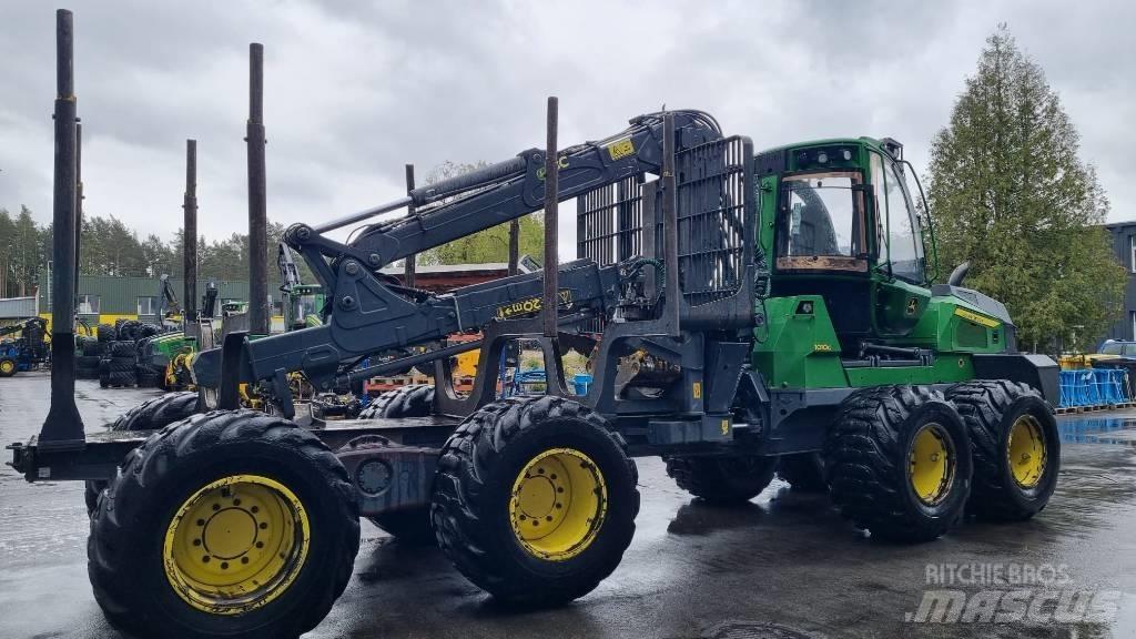 John Deere 1010 G 集運機