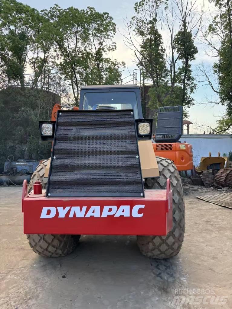 Dynapac CA 301 D 雙輪滾壓機