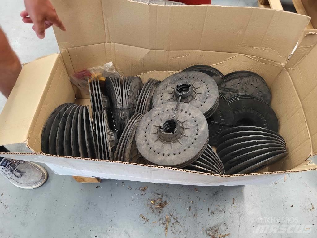 Väderstad TempoTPF8 精密播種機