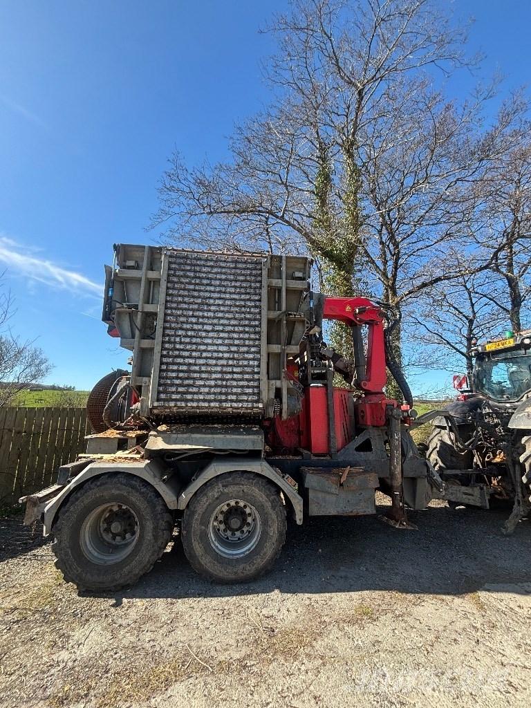 Mus-Max 12 碎木機