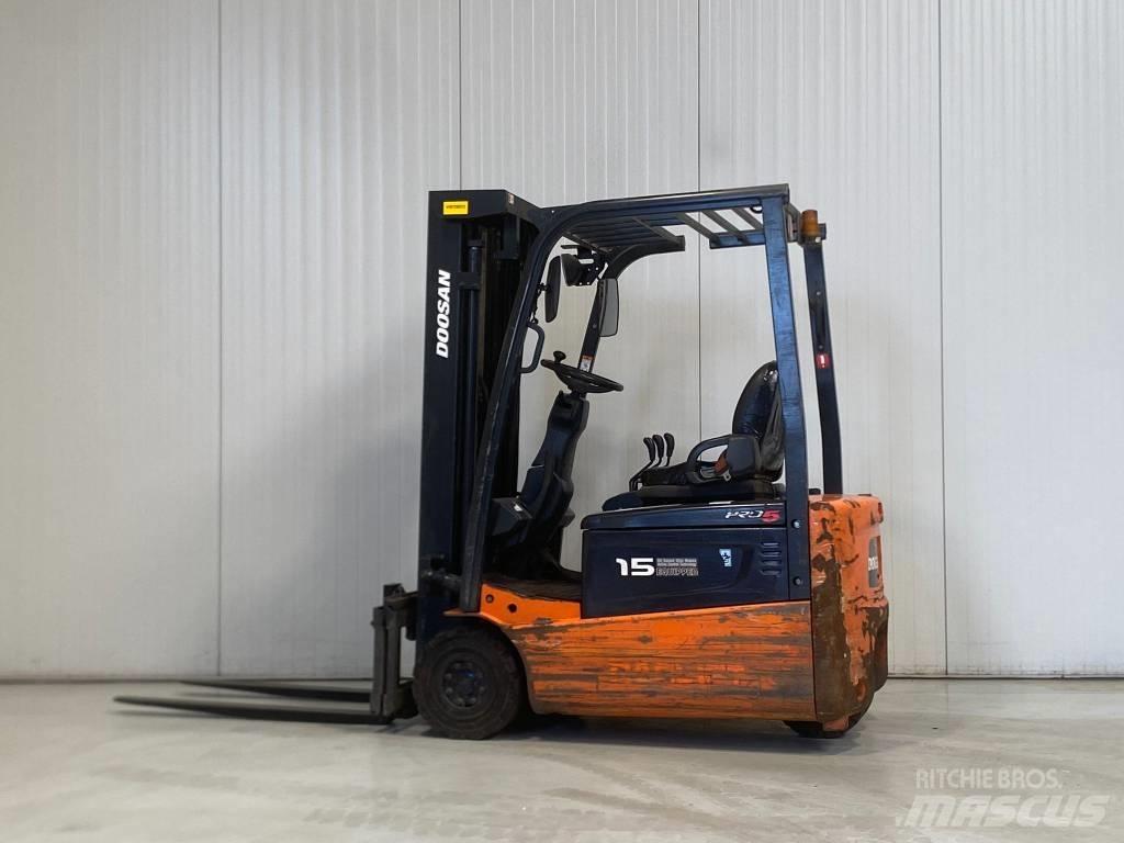 Doosan B15T-5 電動堆高機