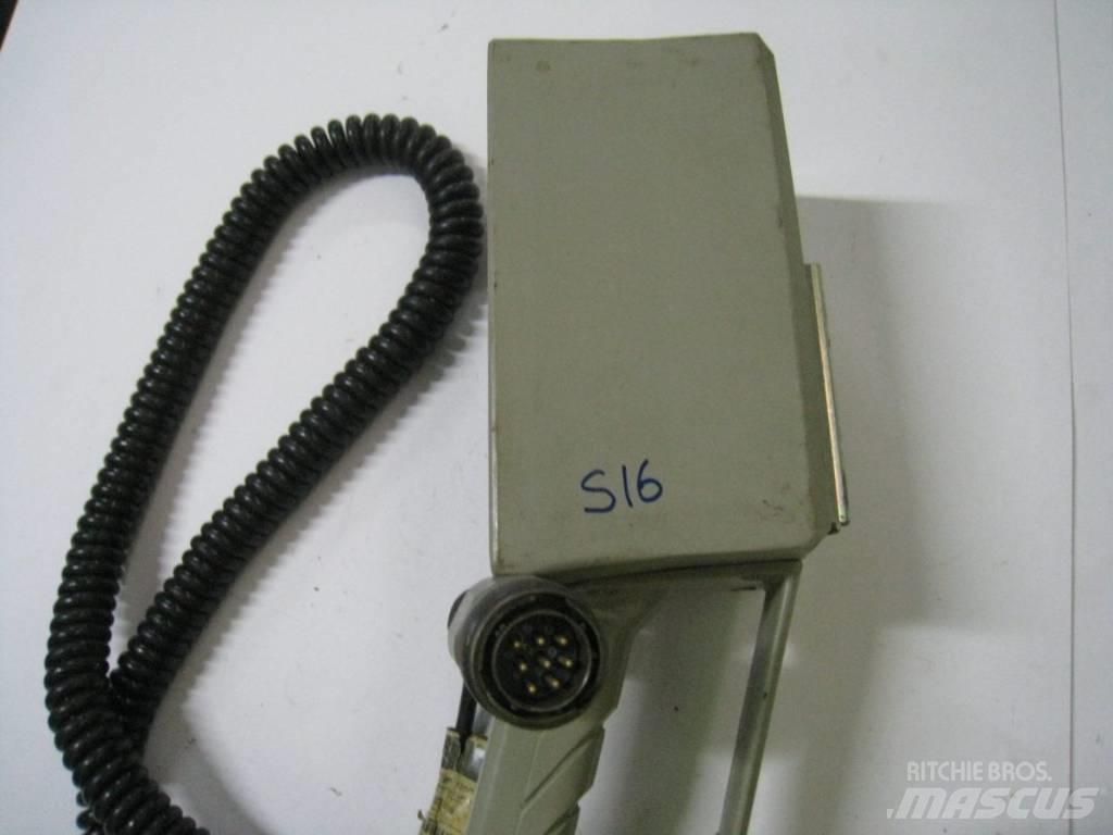 Vögele 1603 電子設備