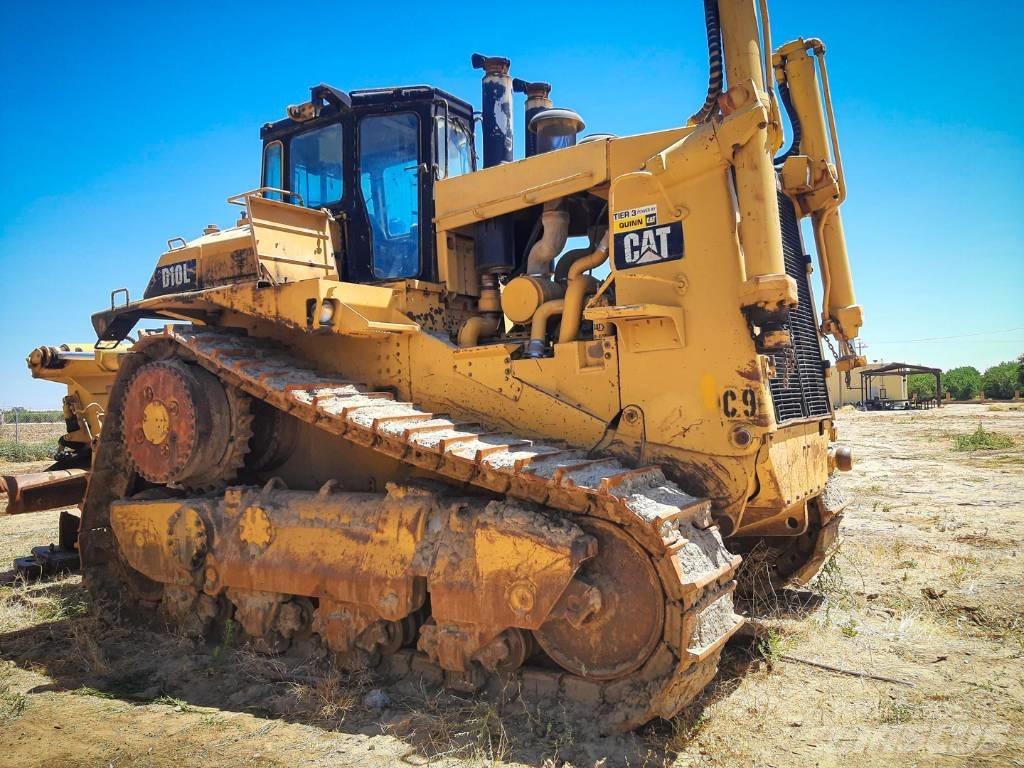 CAT D10 履帶推土機