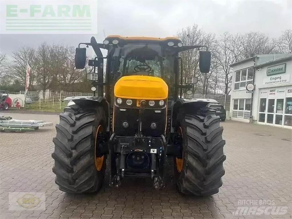 JCB fastrac 4220 曳引機