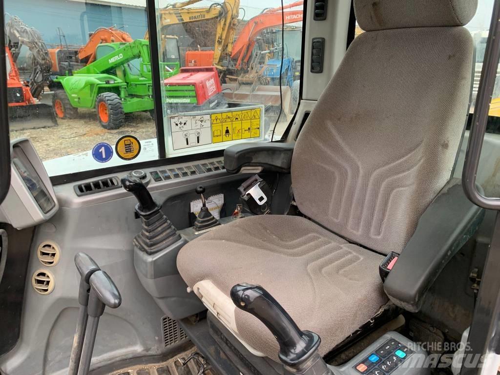 Bobcat E 60 小型挖土機/掘鑿機<7t(小型挖掘機)