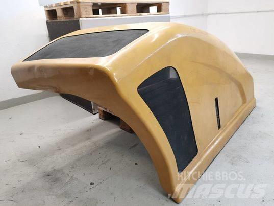 CAT TH 408 mask 駕駛室與內部