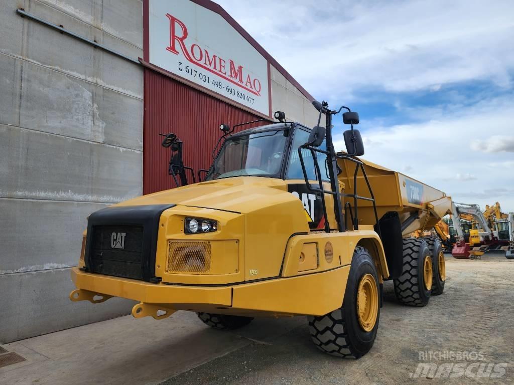 CAT 730 C 鉸接式起吊車
