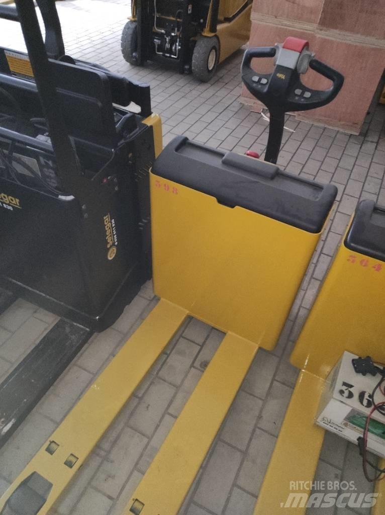 Yale MP18 低架升降機