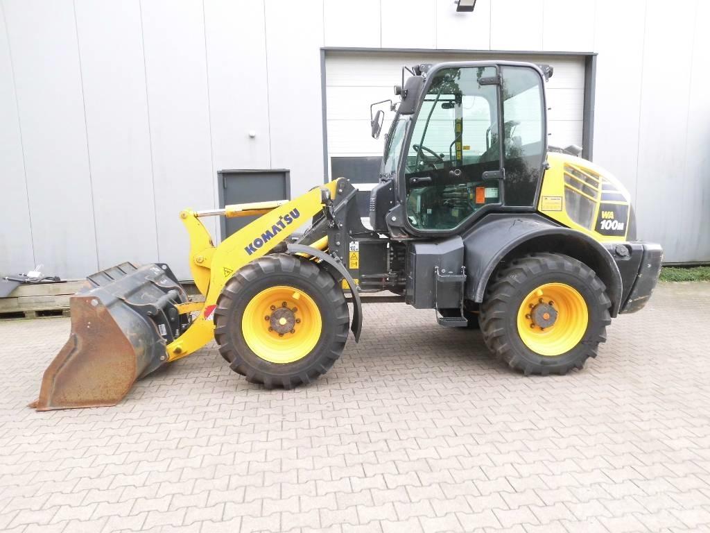 Komatsu WA 100 M-8 輪胎式裝載機