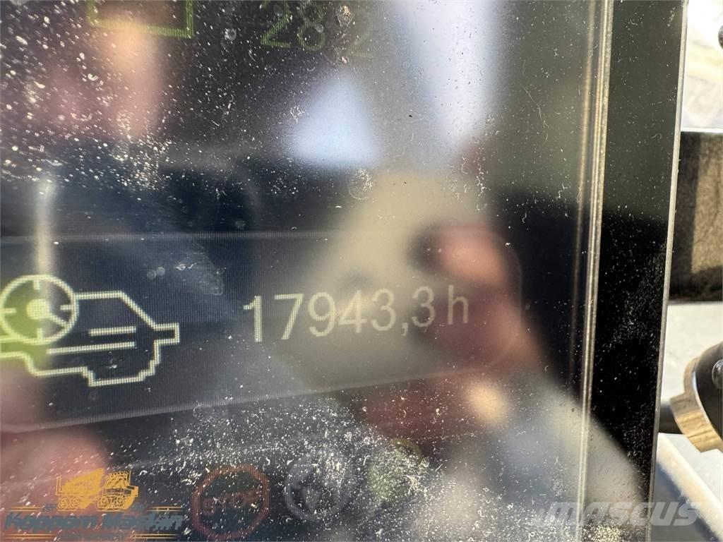 Komatsu 895 集運機