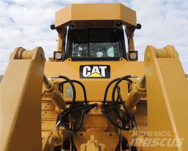 CAT D 7 R 履帶推土機