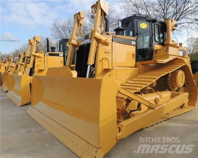 CAT D 7 R 履帶推土機