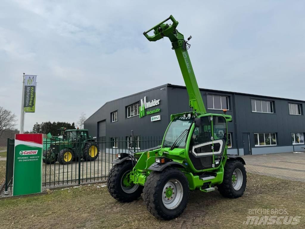 Merlo TF 42.7 CS 農業用伸縮臂裝載機
