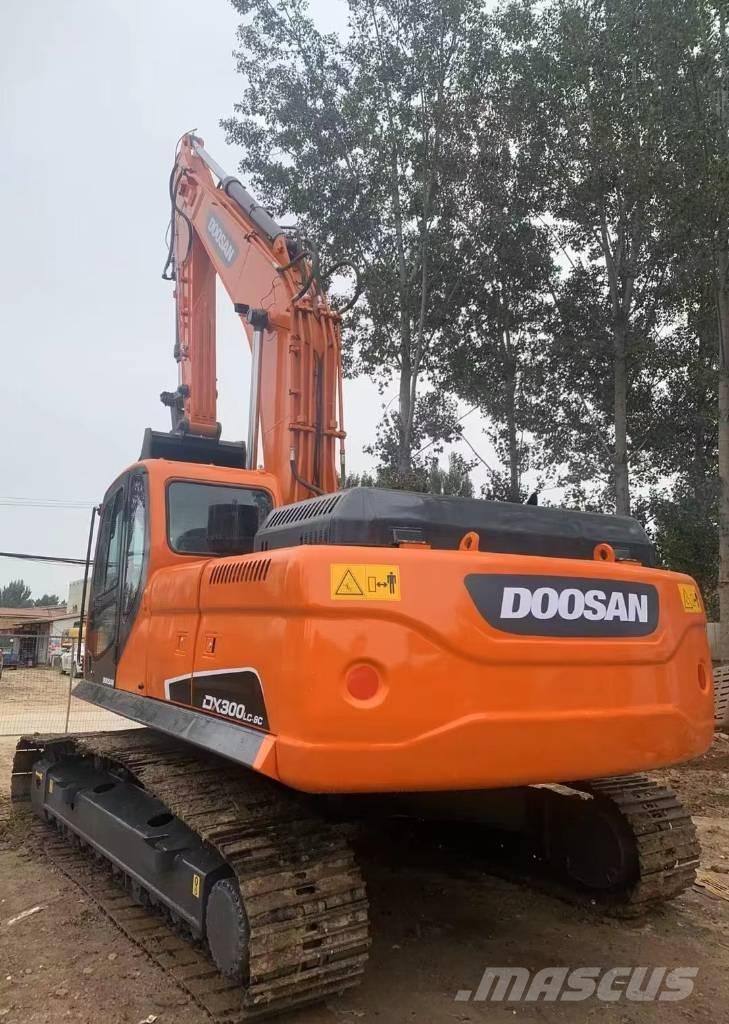 Doosan DX300LC-9C 履帶式 挖土機/掘鑿機/挖掘機
