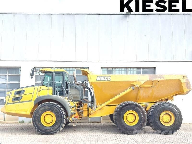 Bell B 45 E 鉸接式起吊車