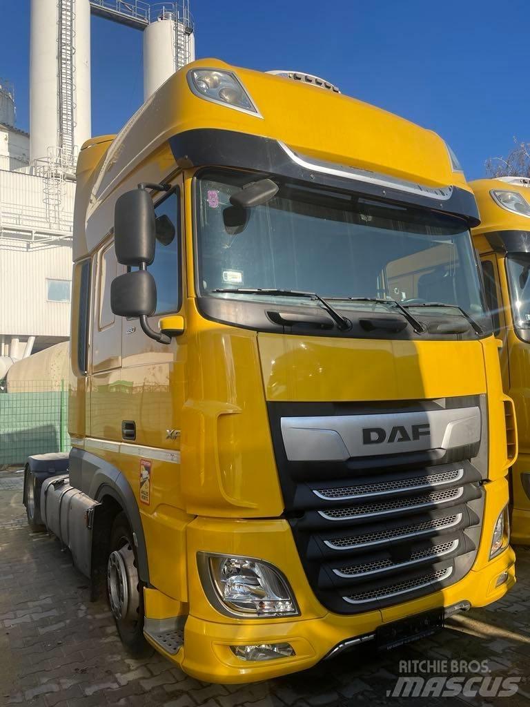 DAF XF 106.480 曳引機組件