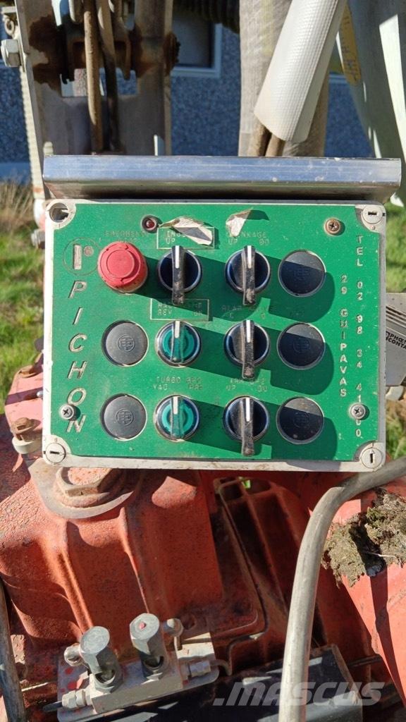 Pichon 16500 水肥車