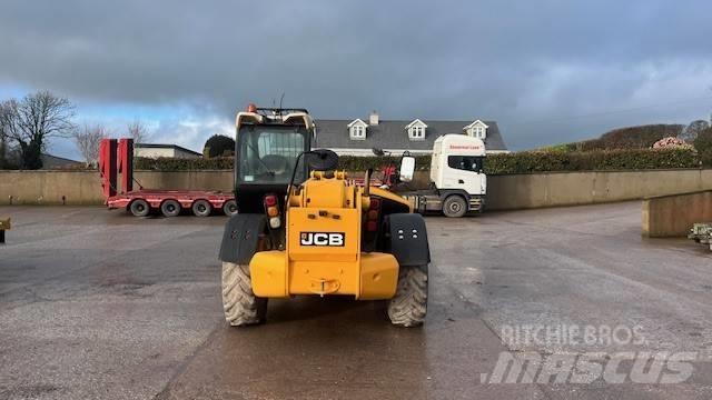 JCB 535-140 農業用伸縮臂裝載機