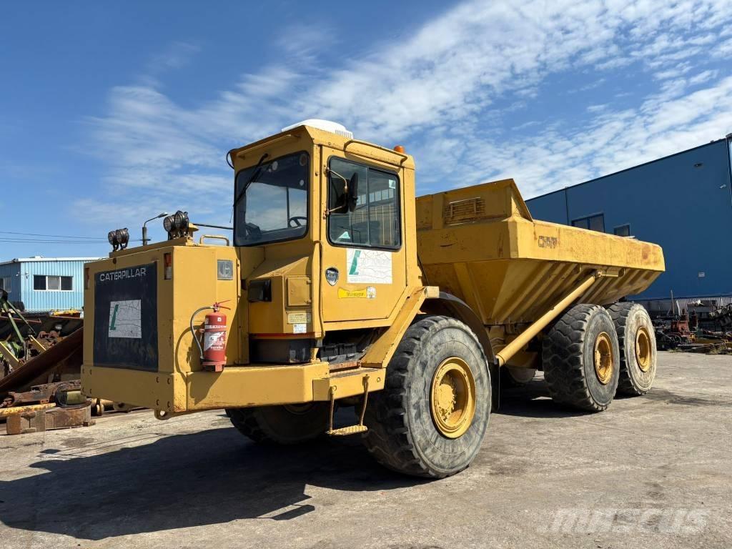 CAT D 350 C 鉸接式起吊車