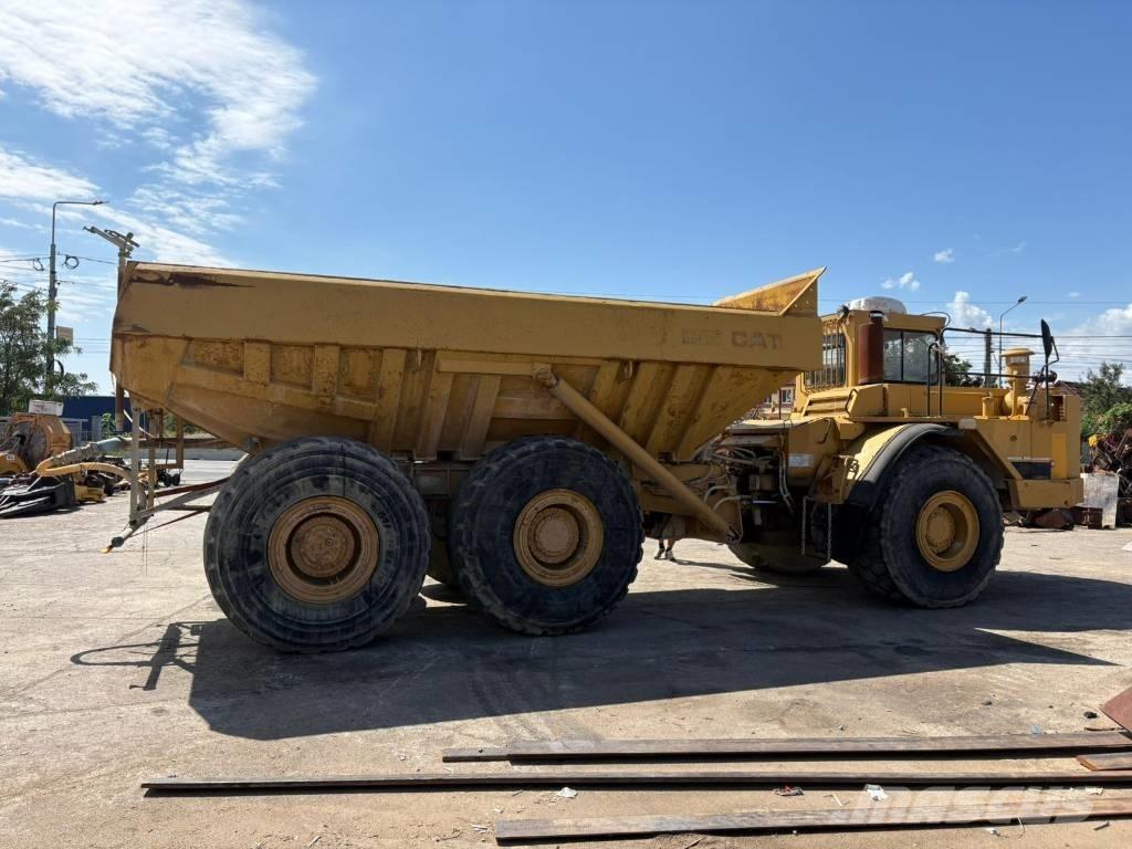CAT D 350 C 鉸接式起吊車