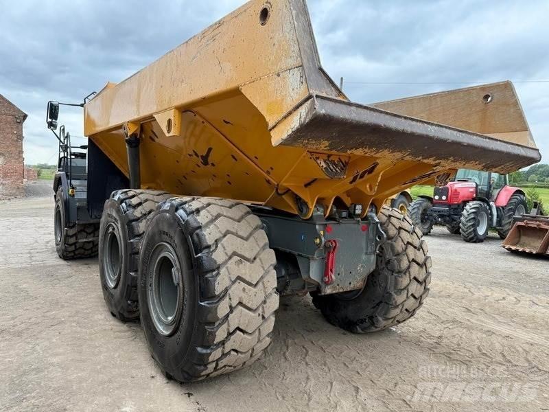 Liebherr TA 230 鉸接式起吊車