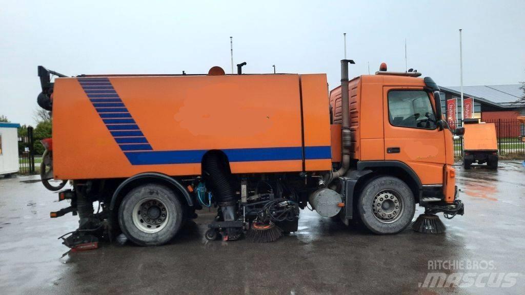 Volvo FM9 + Beam CX800 清掃車