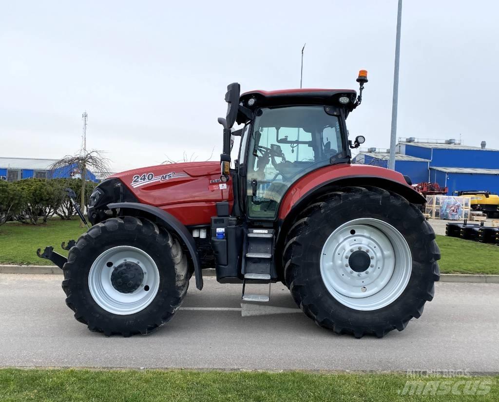Case IH Puma 240 CVX 曳引機