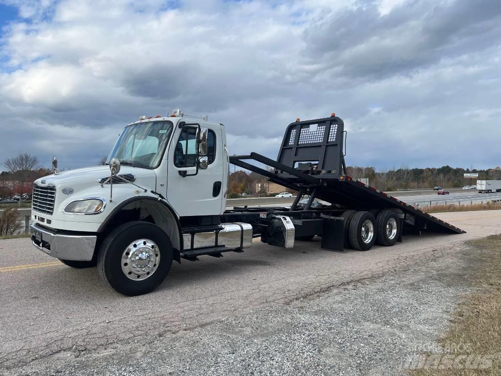 Freightliner M2 救援車