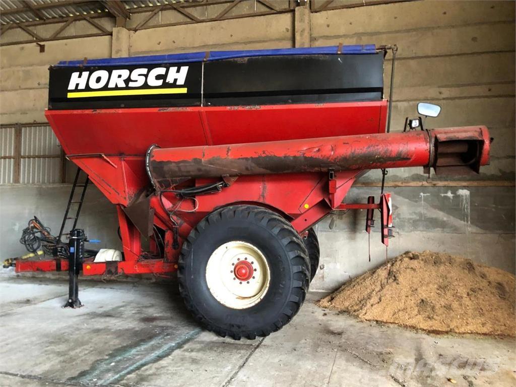 Horsch UW 160 運糧車