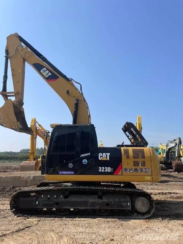 CAT 323 D 履帶式 挖土機/掘鑿機/挖掘機